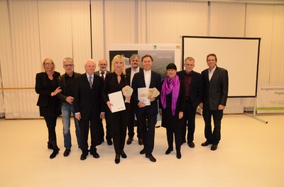 UN-Auszeichnung für erfolgreiche Kooperation "Ballett und Wildnis" mit dem Bayerischen Staatsballett.