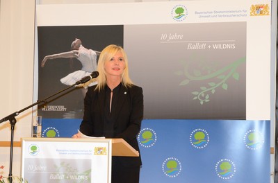 UN-Auszeichnung für erfolgreiche Kooperation "Ballett und Wildnis" mit dem Bayerischen Staatsballett.